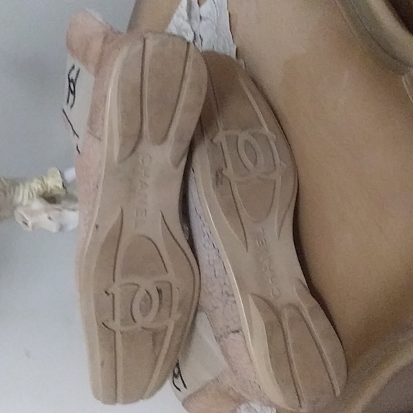 Chanel Fur Boots - Picture 3 of 8